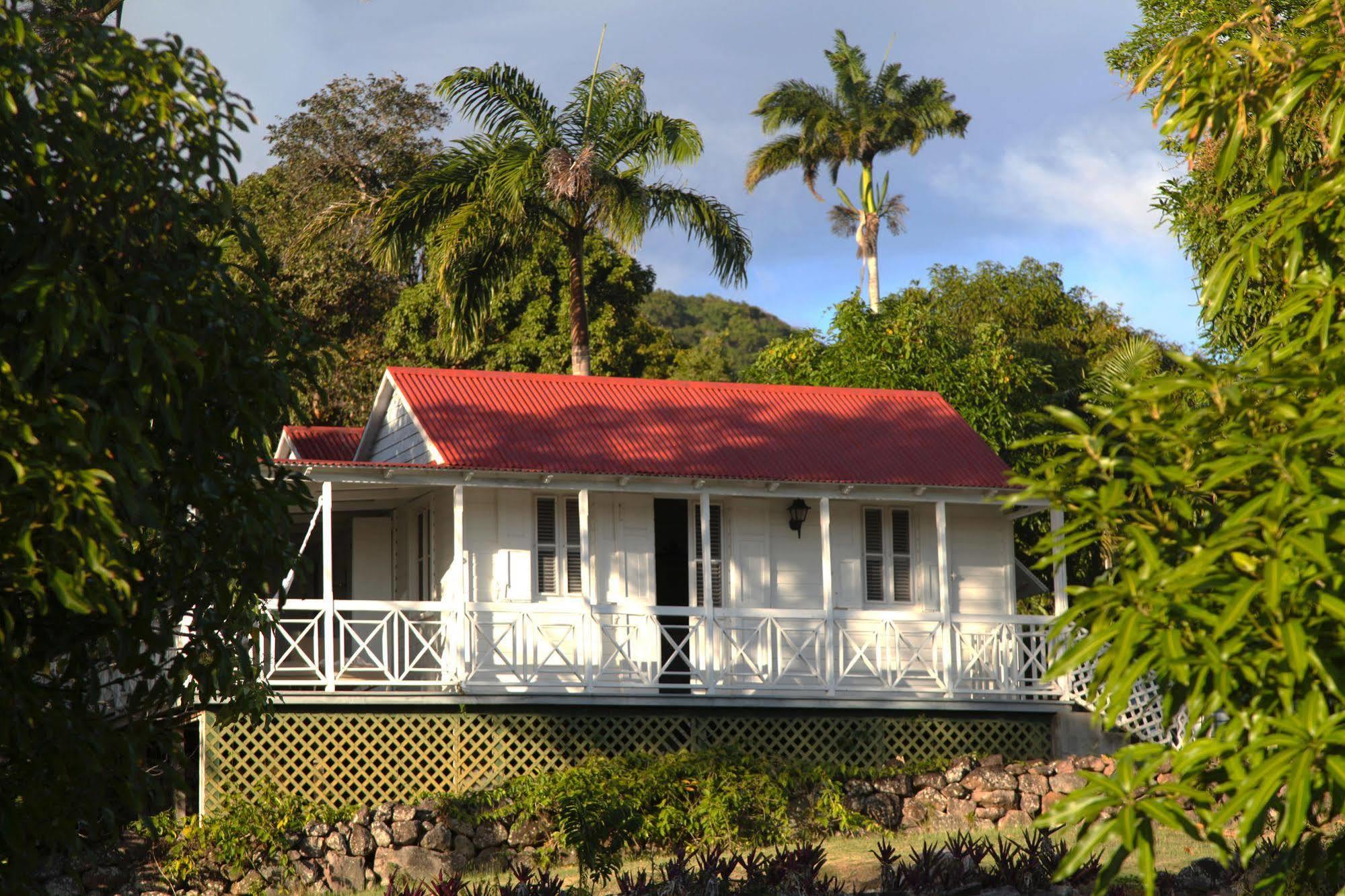 The Hermitage Pond Hill Exterior photo
